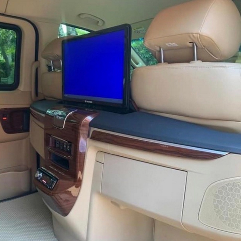 New Hyundai Grand Starek VIP 7 Seats