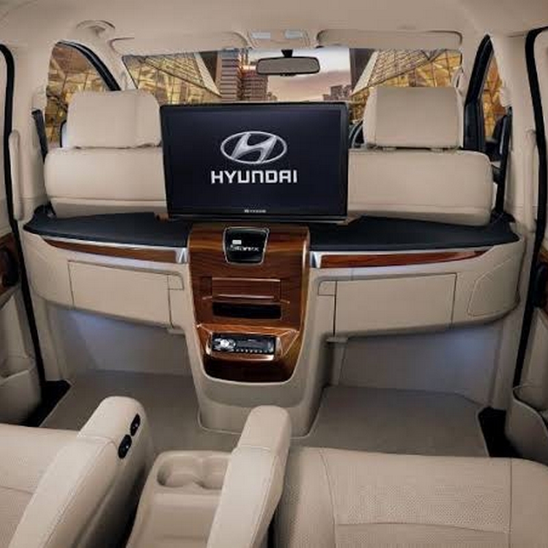 New Hyundai Grand Starek VIP 7 Seats