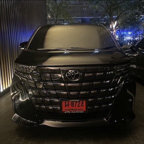 New Toyota Alphard Z 2024 VIP 7 Seats