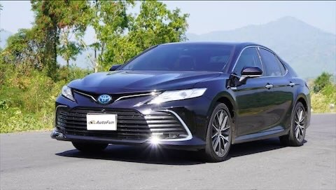 New Toyota Camry Premium Luxury , New Commuter VIP 8-10 Seats