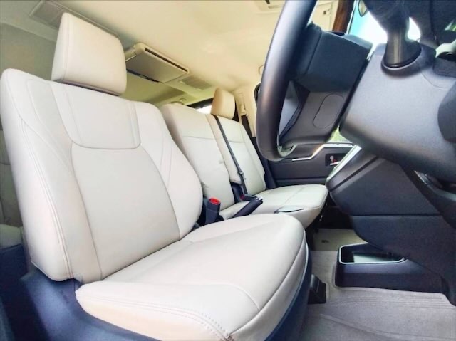 New Toyota Majesty Premium 2022