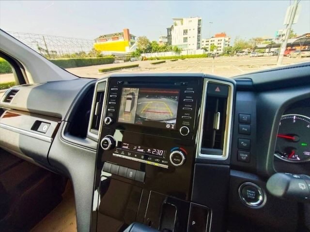 New Toyota Majesty Premium 2022