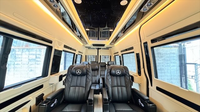 New Benz Sprinter 2024 VVIP 11 Seats