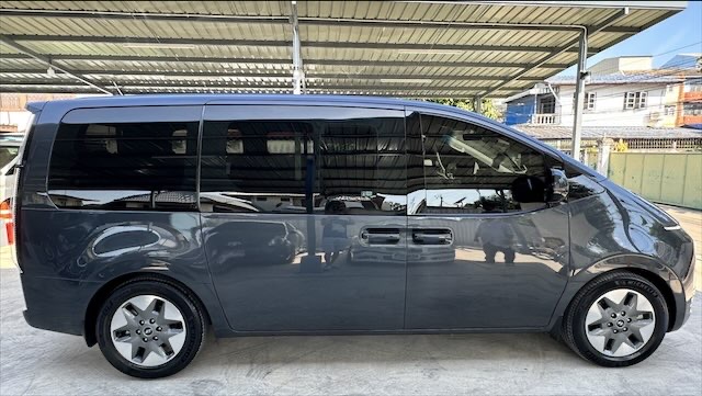 New Hyundai Starita SEL 9 ที่นั่ง , VIP 7 ที่นั่ง