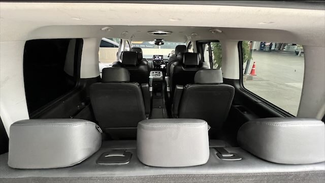 New Hyundai Starita SEL 9 ที่นั่ง , VIP 7 ที่นั่ง