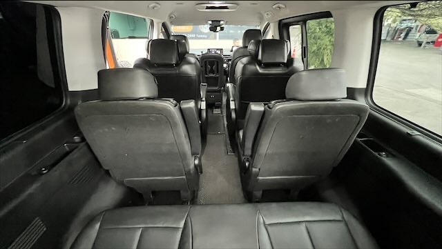 New Hyundai Starita SEL 9 ที่นั่ง , VIP 7 ที่นั่ง