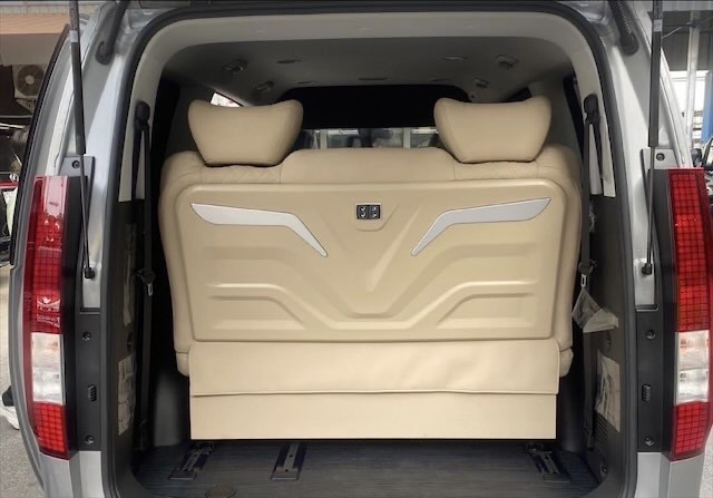 New Hyundai Starita SEL 9 ที่นั่ง , VIP 7 ที่นั่ง