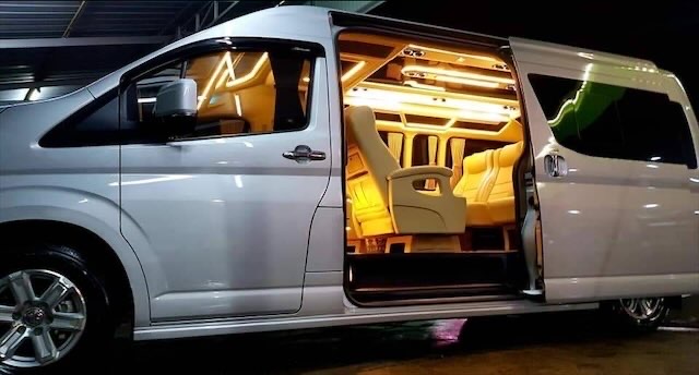 New Toyota Commuter VIP 8,9,10 Seat