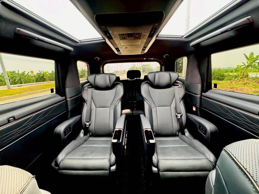 New Toyota Alphard Z 40 Model 2024-2025 VIP 7 Seats