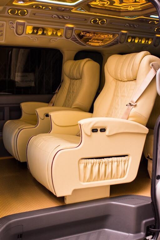 แกลเลอรี่ Toyota Commuter